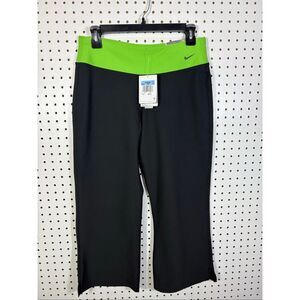 Nike cropped yoga leggings size M